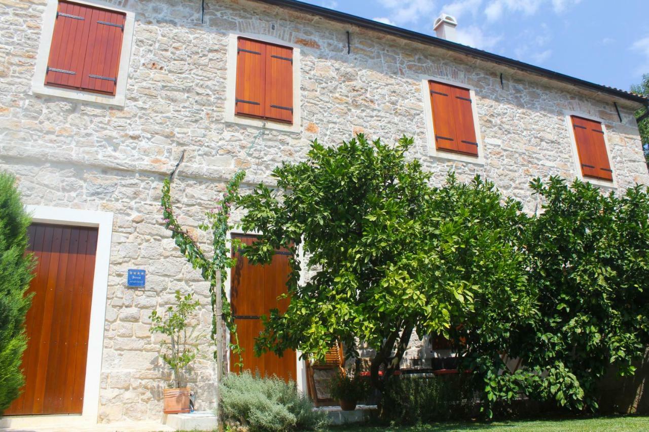 Old House Daire Sveti Filip i Jakov Dış mekan fotoğraf